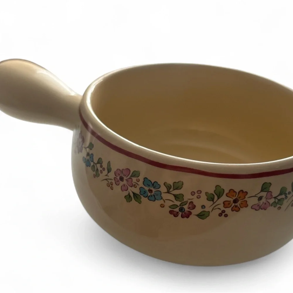 Vintage Avon Floral Soup Mug Beige Ceramic Handled Cup Country Decor Coquette 4”